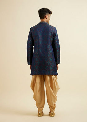 alt message - Manyavar Men Light Grey Paisley Printed Kurta Set image number 5